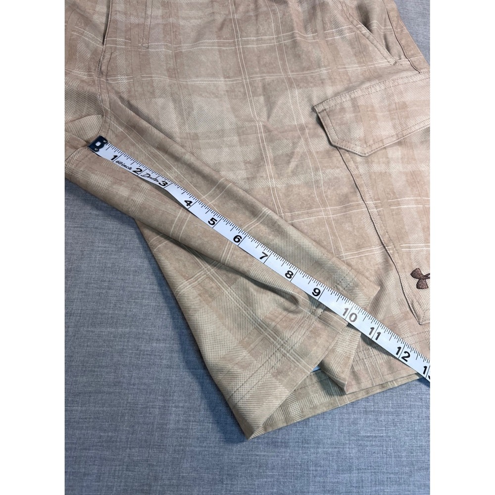 Under Armour Mens HeatGear Plaid Cargo Shorts Tan Loose Fit Size 40 - Picture 4 of 10